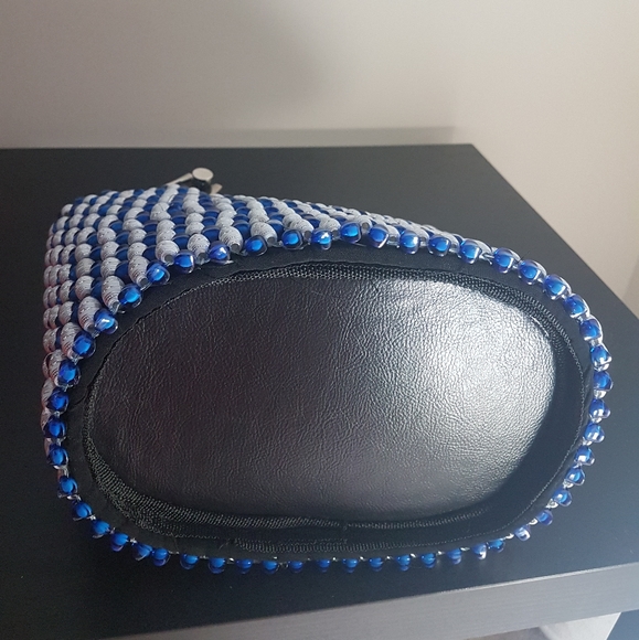 Beaded White and Blue Handbag - Picture 3 of 6